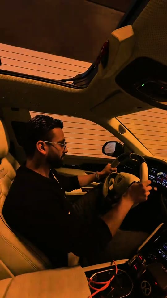 Night Tunnel Driver Template Guide: Photos, Motion, and a Better Final Clip